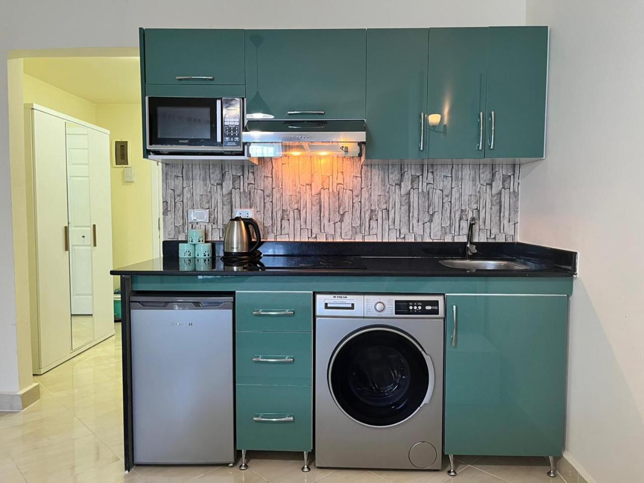 Apartment Daily Rent In With Pool And Sea View *