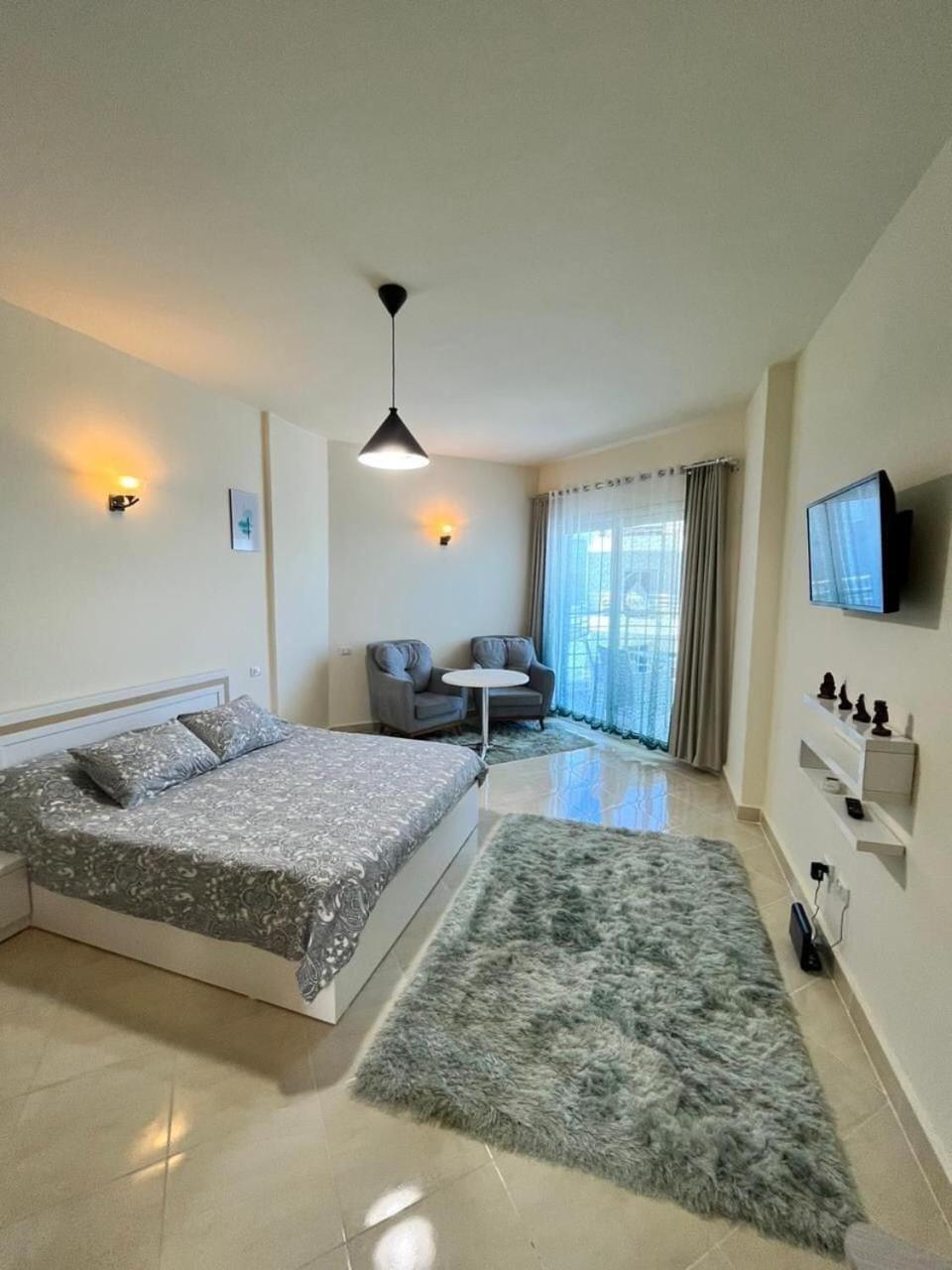 Daily Rent In With Pool And Sea View Apartament